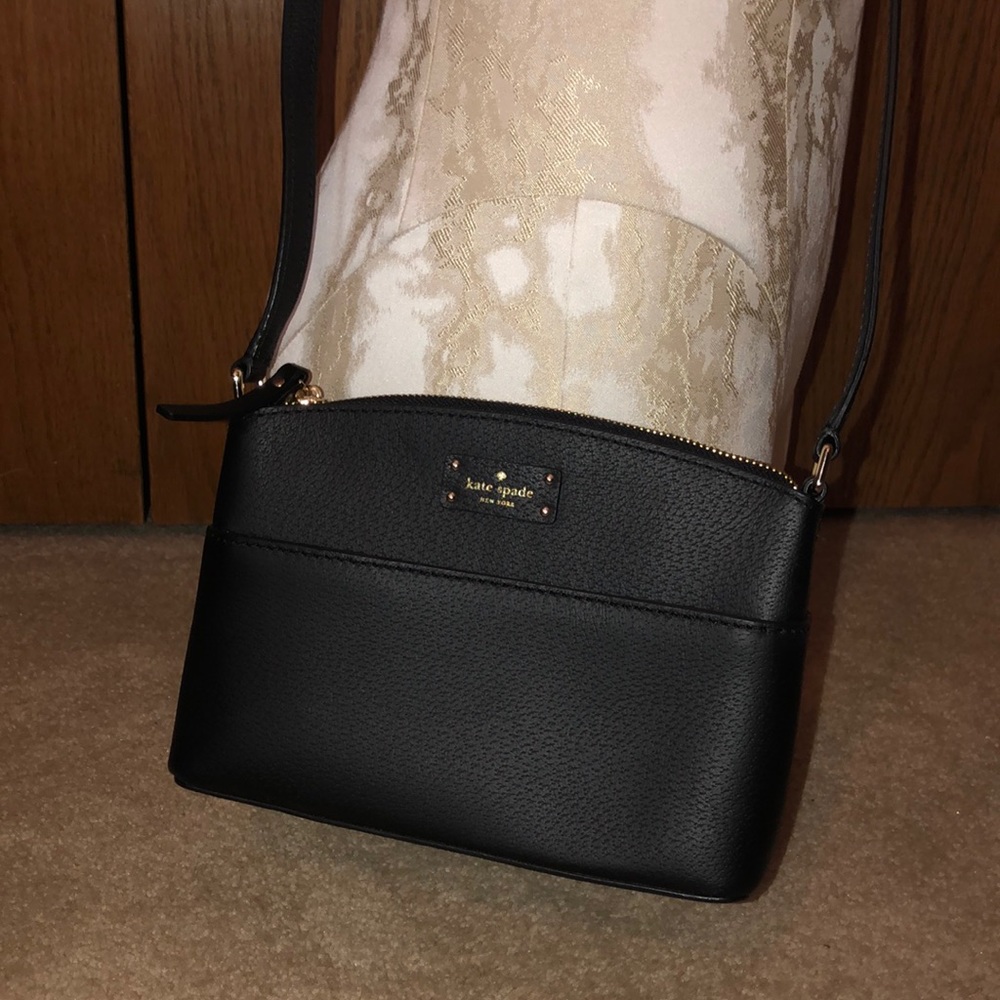 Kate Spade cross body never worn